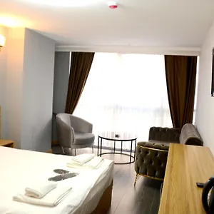  Otel Waves